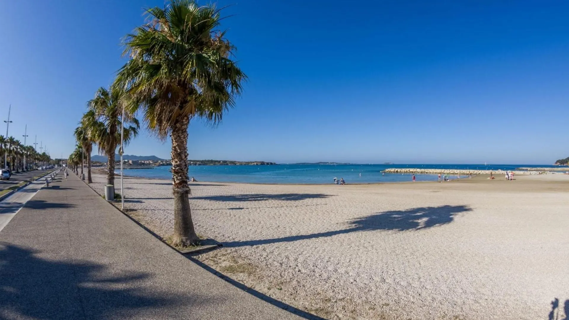 Charming T4 With Garden Near The Sea Apartment Six-Fours-les-Plages